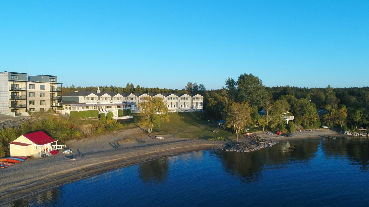 Auberge Des Iles Saint Gedeon ภายนอก รูปภาพ