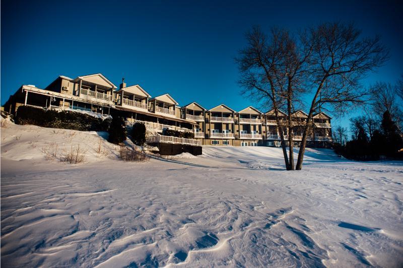 Auberge Des Iles Saint Gedeon ภายนอก รูปภาพ
