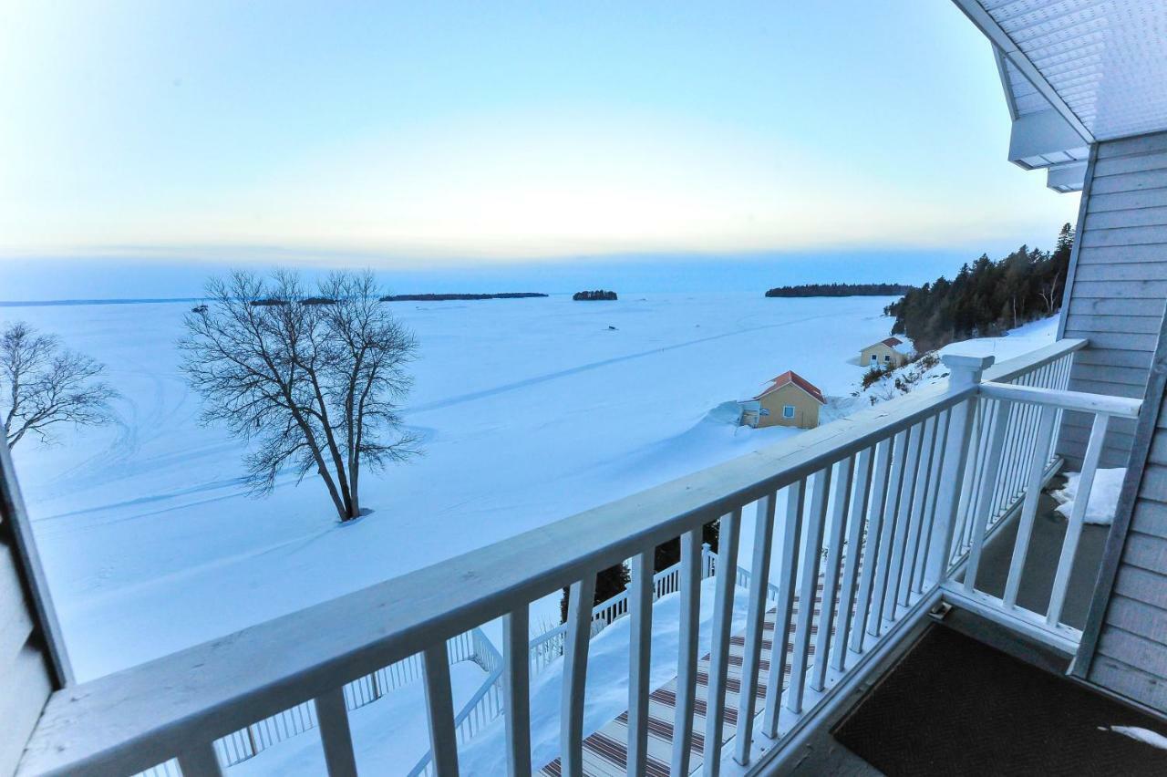 Auberge Des Iles Saint Gedeon ภายนอก รูปภาพ